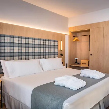 Barcelo 4*