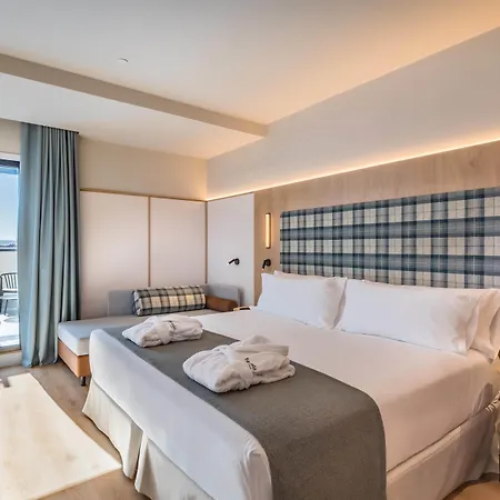 Barcelo 4*