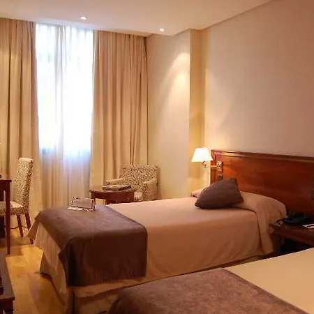 Barcelo Hotel 4*
