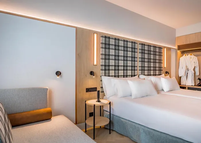 Barcelo Отель 4*